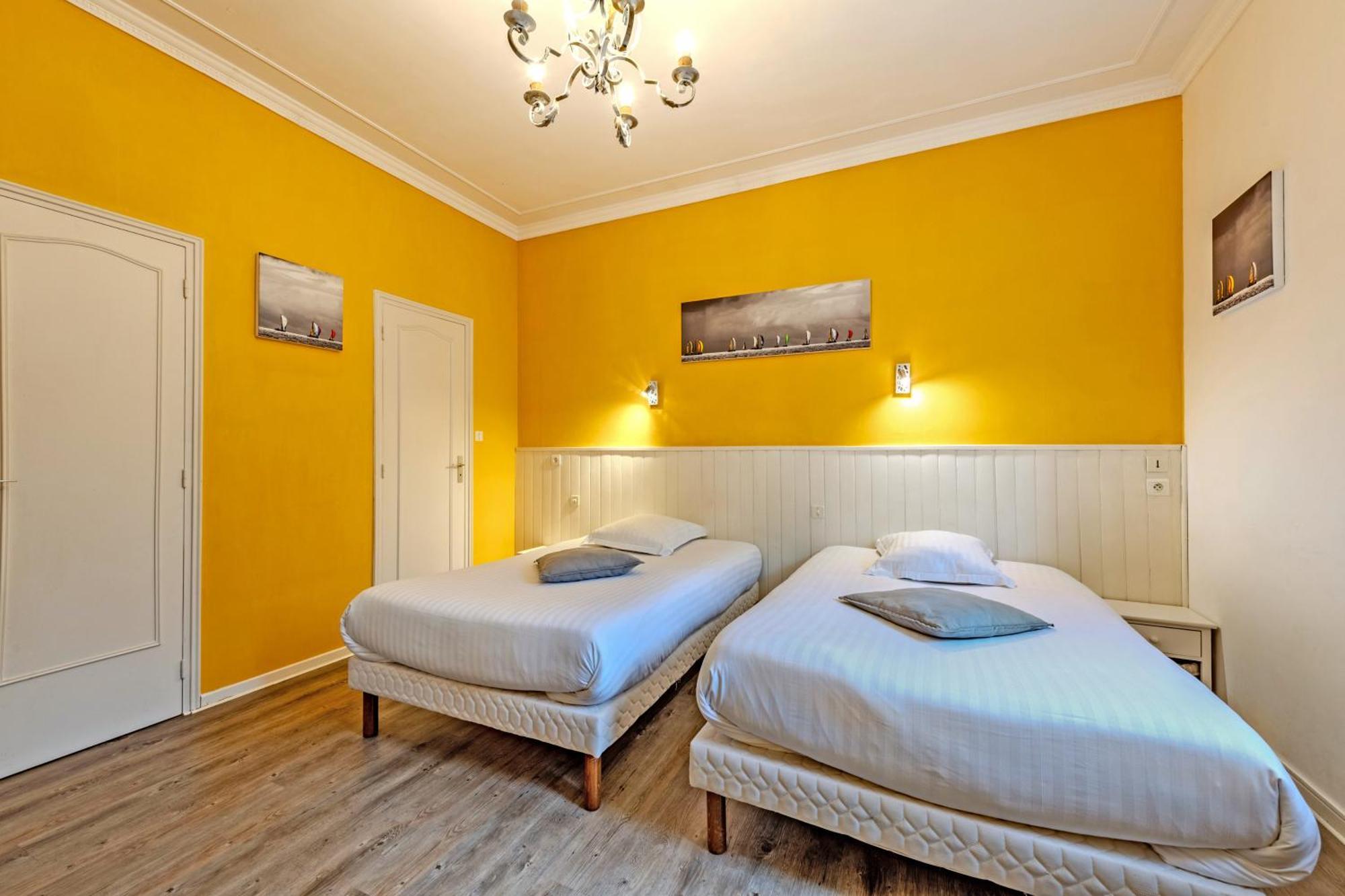 Logis Hotel De La Corniche Brest Exterior photo